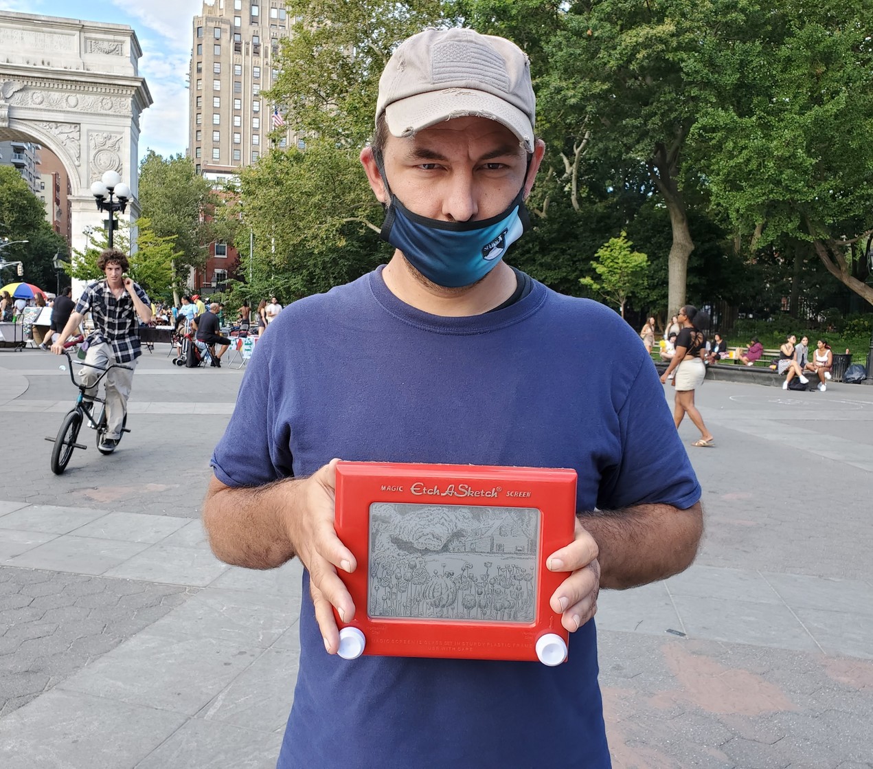 Etch A Sketch launches ad campaign